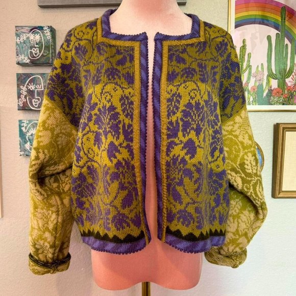 Oleana Vintage Cardigan Style Sweater - Picture 2 of 6